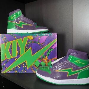 Kiy Studios “MARDI GRAS” High Men Size 7